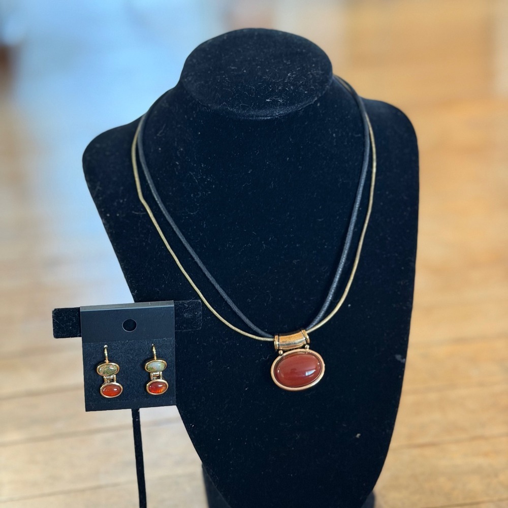 Vintage ROMAN Two-sided Pendant Genuine Carnelian & Unakite Necklace Earring Set
